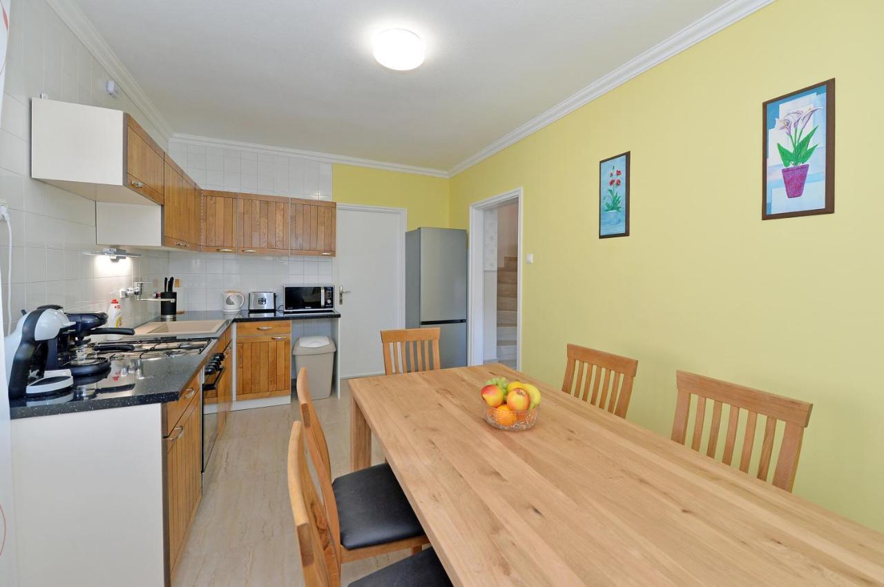באלאטונפורד Blackbird Apartment מראה חיצוני תמונה